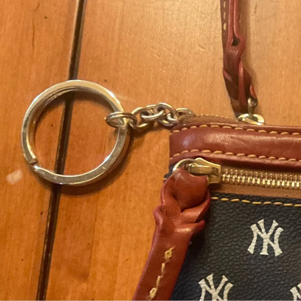 Dooney & Bourke 97 bin